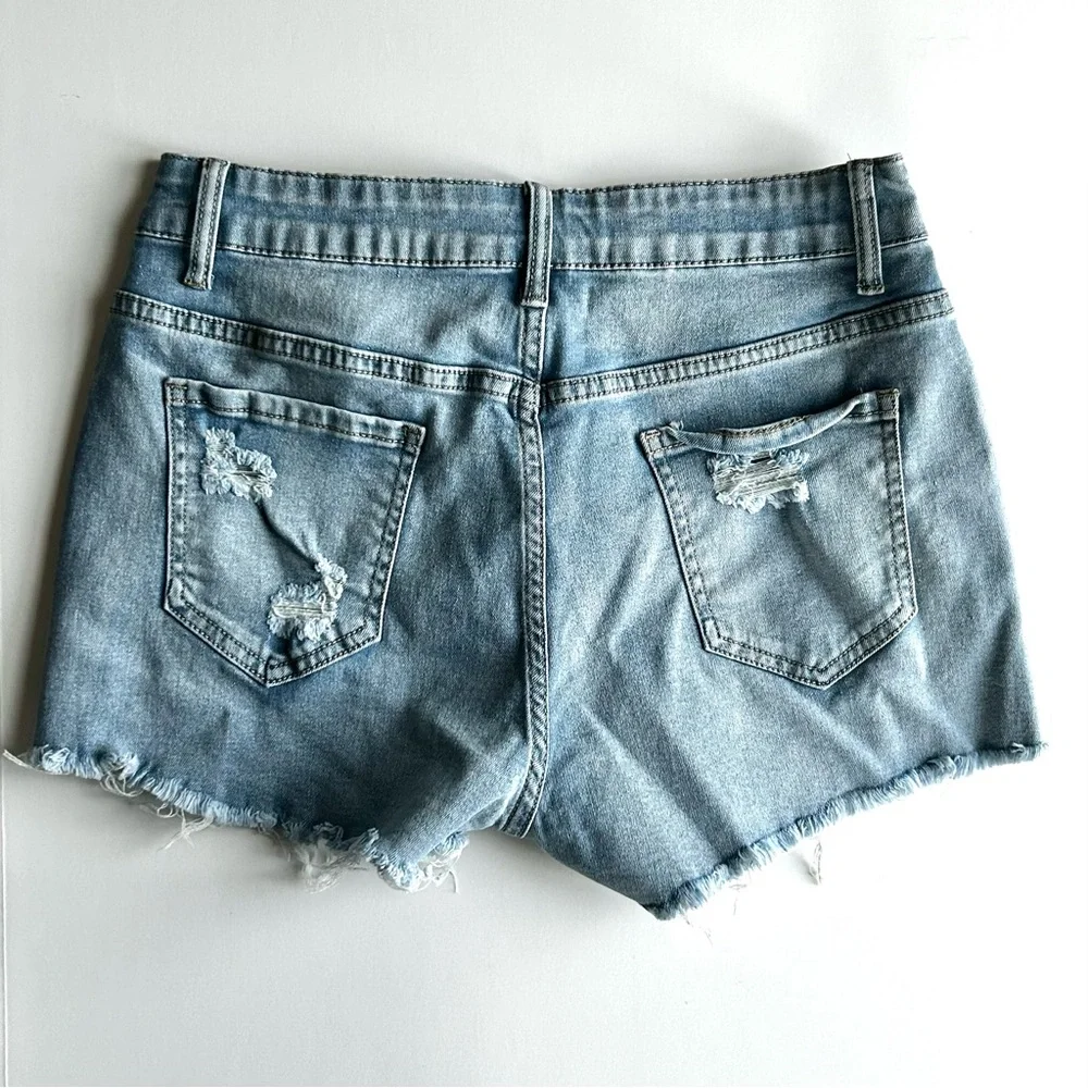 🌸NEW IN BAG SHEIN Jean Shorts. Size: 6 (Medium) - Picture 4 of 9